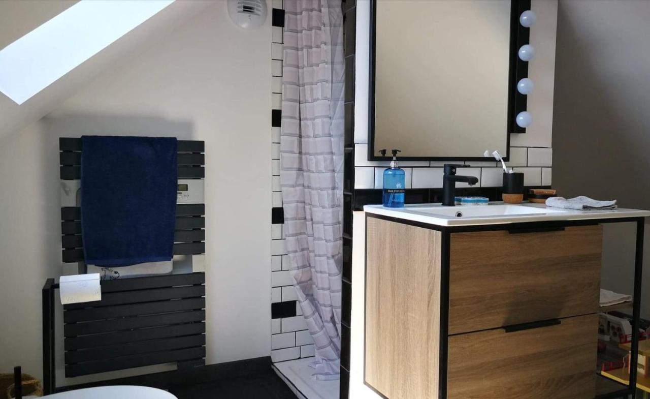 Maison Acacias Le Mans Extérieur photo